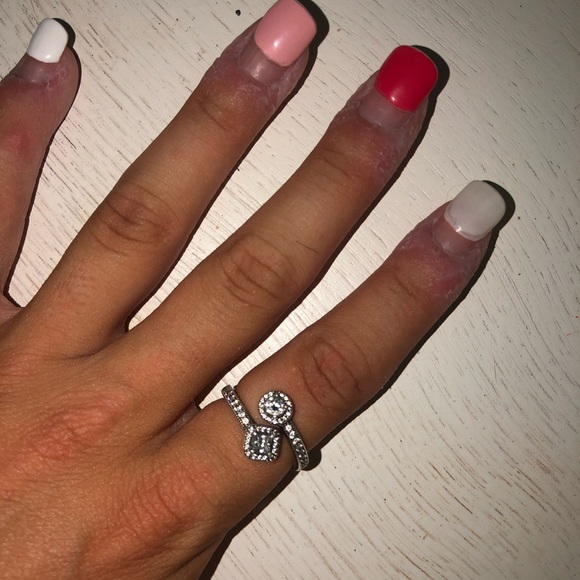 Pandora retired abstract open elegance ring - Picture 2 of 2